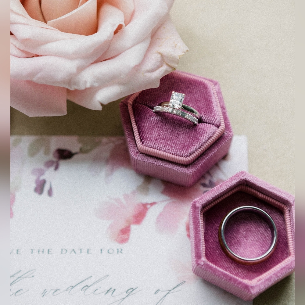Wedding Ring Box (velvet)